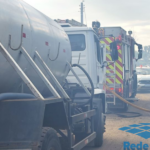 Prefeitura e Corpo de Bombeiros combatem foco de incêndio em Anchieta