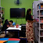 Iniciativas públicas e comunitárias aproximam brasileiros dos livros