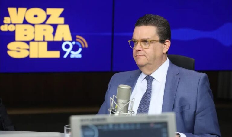 Governo quer reduzir fila do INSS para até 45 dias