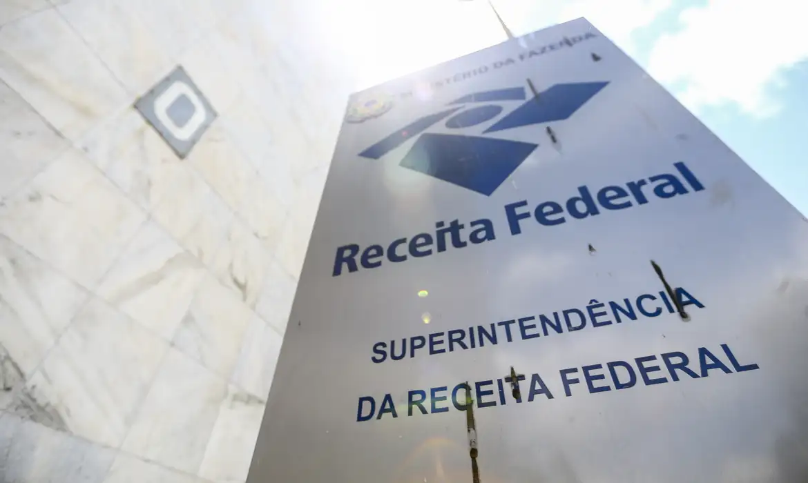 Leia mais sobre o artigo Governo regulamenta lei do devedor contumaz