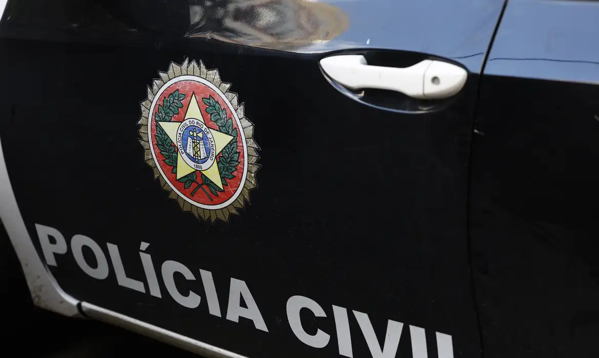 Leia mais sobre o artigo Polícia civil desarticula grupo que aplicava golpes contra idosos
